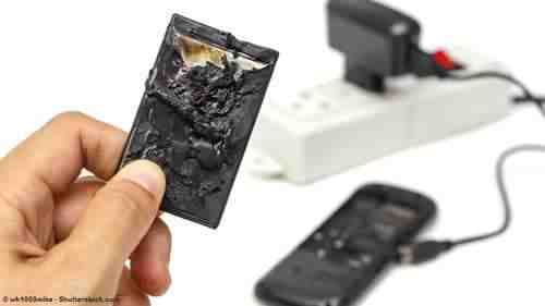 Por que algumas baterias de celular explodem?
